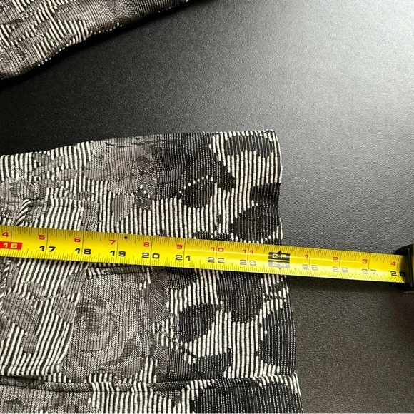 Katherine New York Women’s XL‎ Textured Floral Blazer 2 Button Regal Old Money - Picture 9 of 16